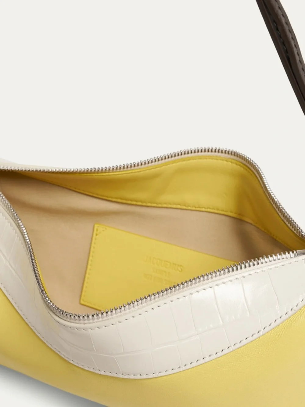 Authentic JACQUEMUS Le Grand Bisou Perle Leather Shoulder Bag Yellow - Picture 3 of 5